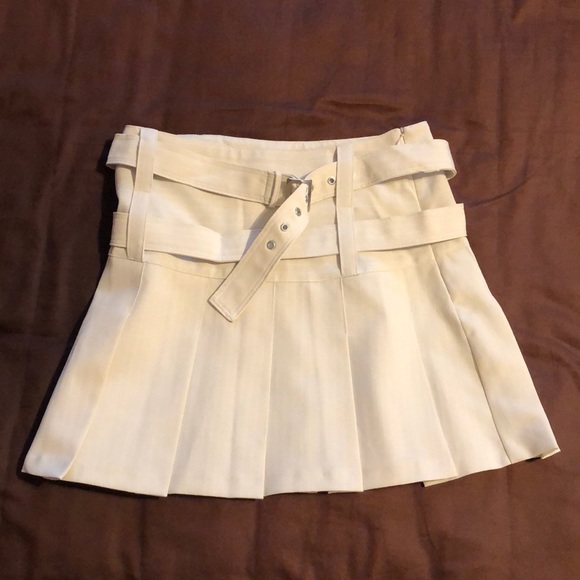 Promod Dresses & Skirts - PROMOD Off White Mini Skirt